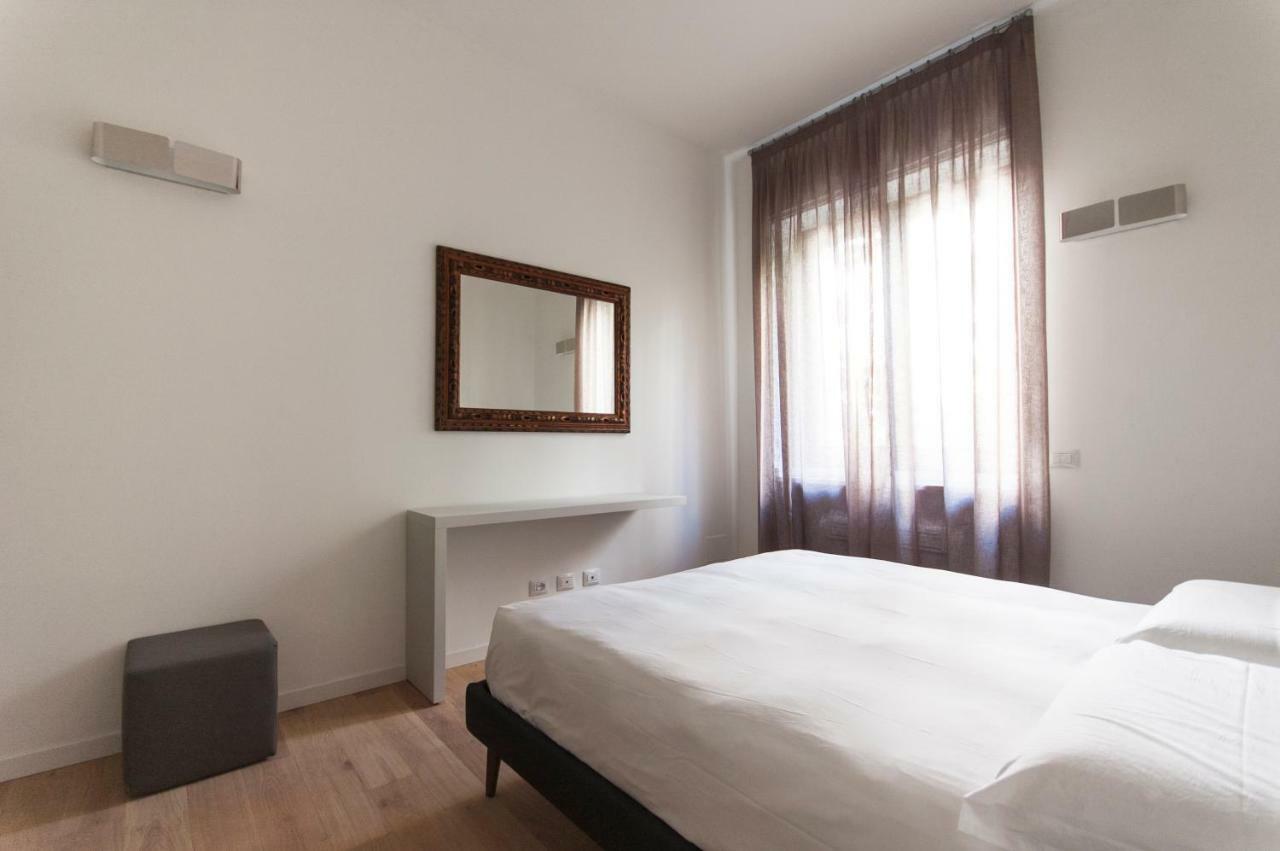 Beautiful Flat in Milano Center Apartment Exterior foto