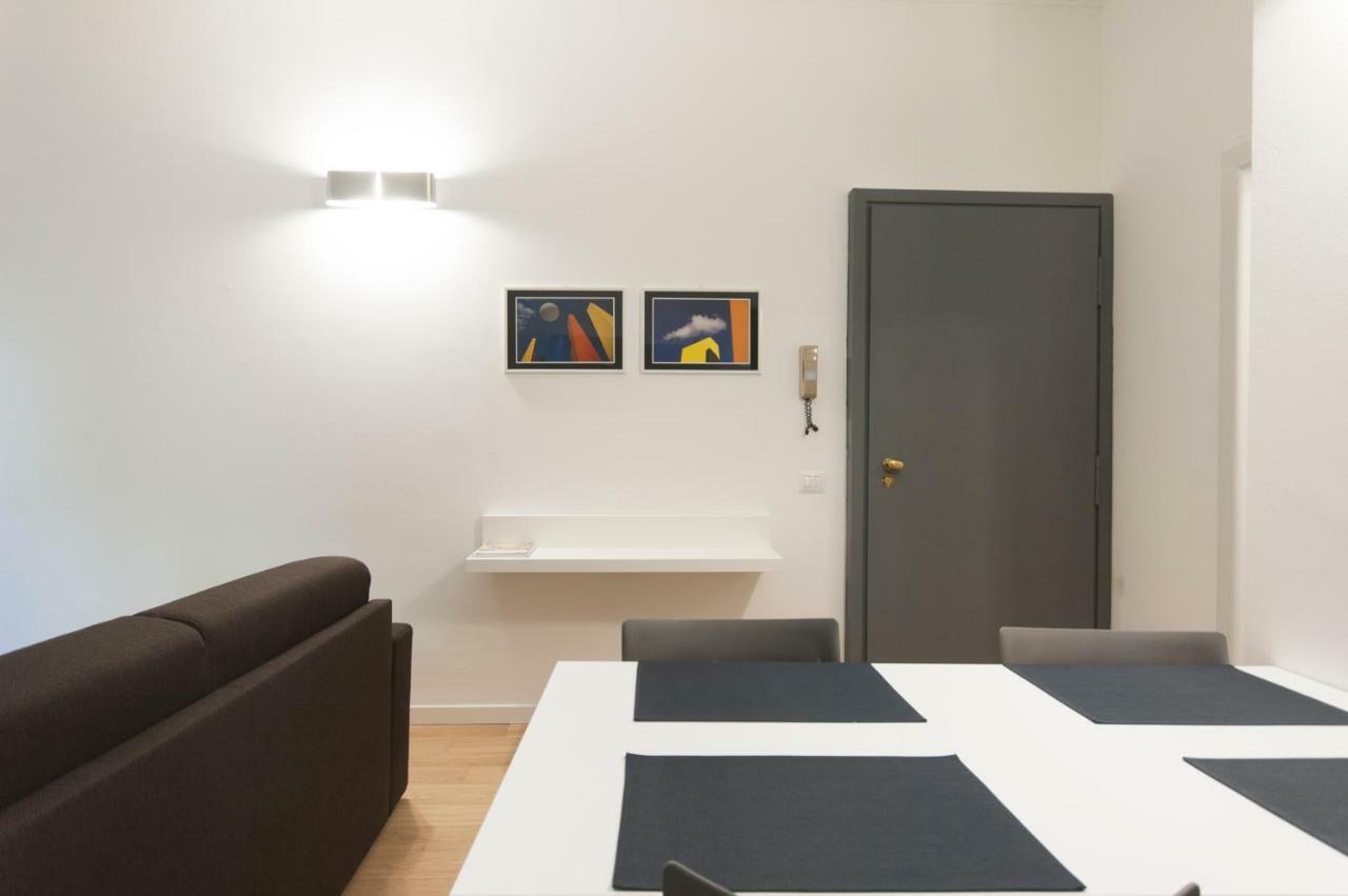 Beautiful Flat in Milano Center Apartment Exterior foto